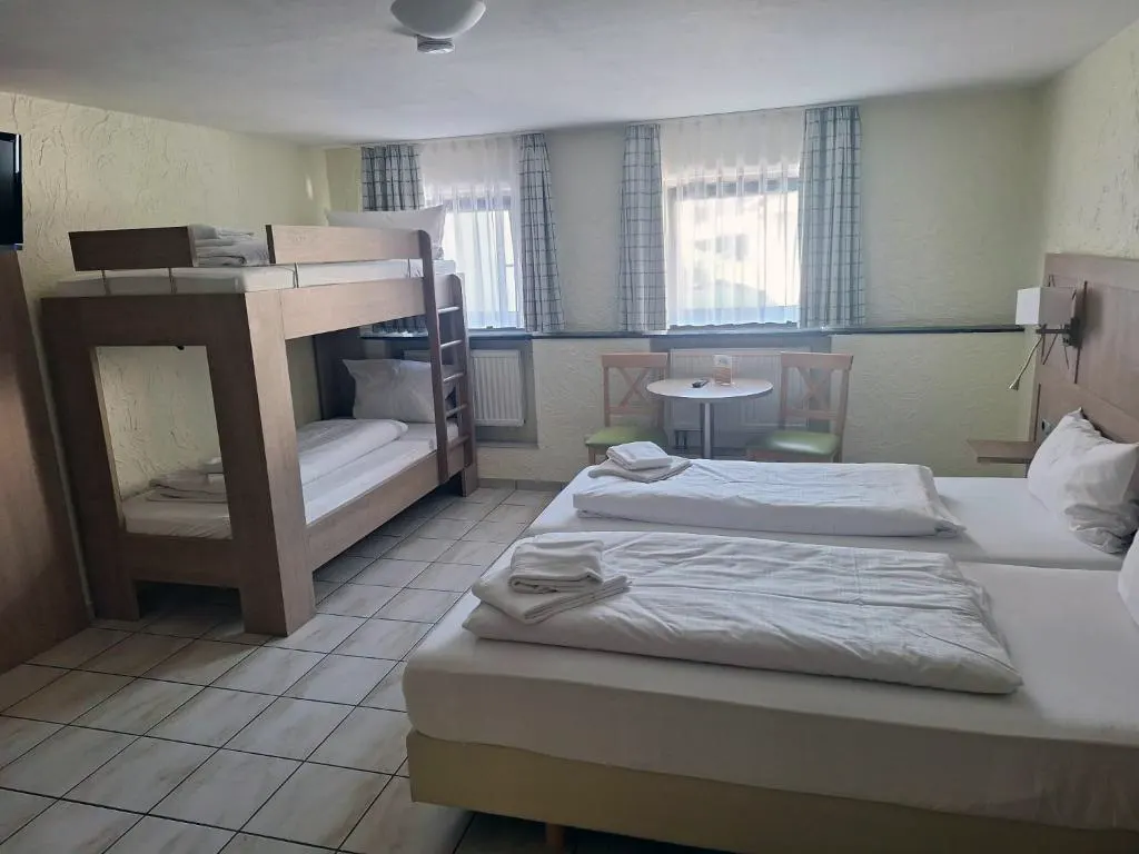 Vierbettzimmer Variante 2